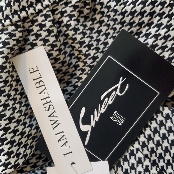 Sweet Suit- NWT Black/White Houndstooth Suit Coat Ruffle collar/Sleeves Sz.12 - Picture 5 of 5